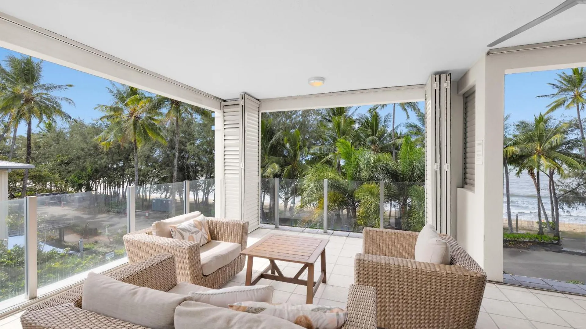 شقة Turquesa Tides - Beachfront Resort Living بالم كوف أستراليا